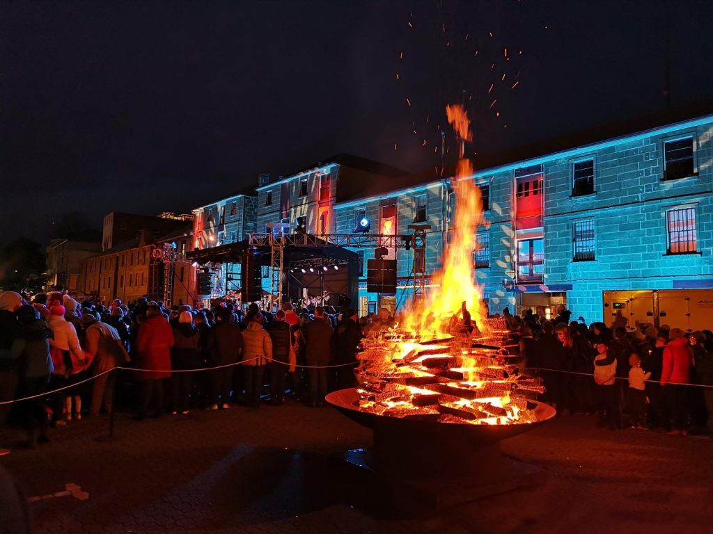 Edinburgh Fireworks 2026: Live Music, Family Fun & Bonfire Night